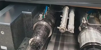 कार्बन फाइबर रोलर्स का उपयोग पीसने वाली मशीन टूल्स में किया जाता है, और उनका ...